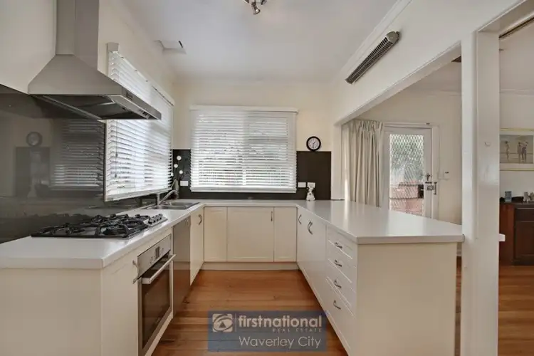 Main view of Homely house listing, 5 Nellie Court, Mount Waverley VIC 3149