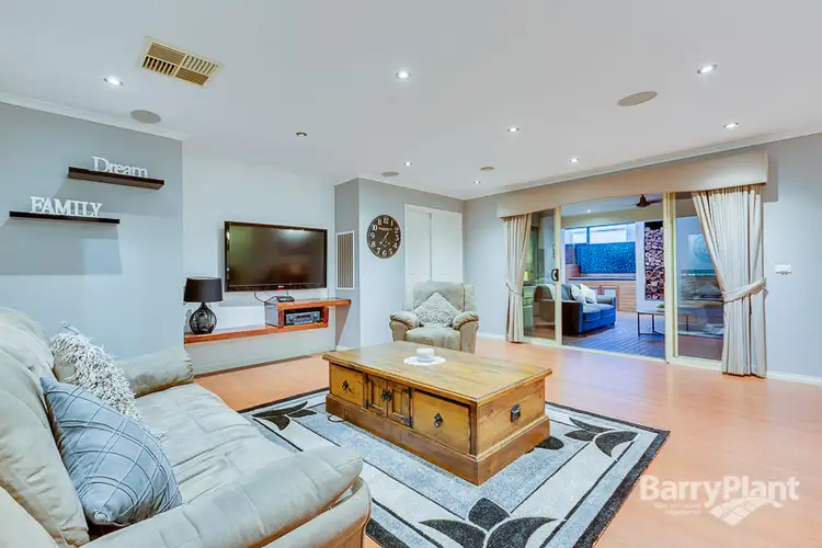 Fifth view of Homely house listing, 10 Callender Way, Hillside VIC 3037