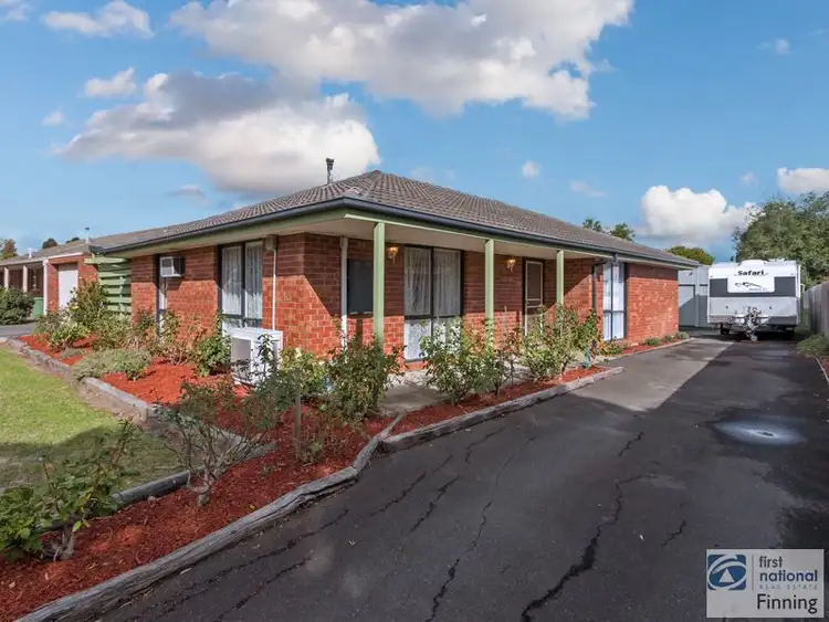 14 Endeavour Drive, Cranbourne North VIC 3977