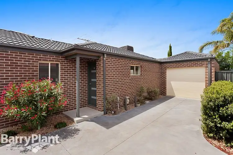2/9 Hammond Court, Altona Meadows VIC 3028