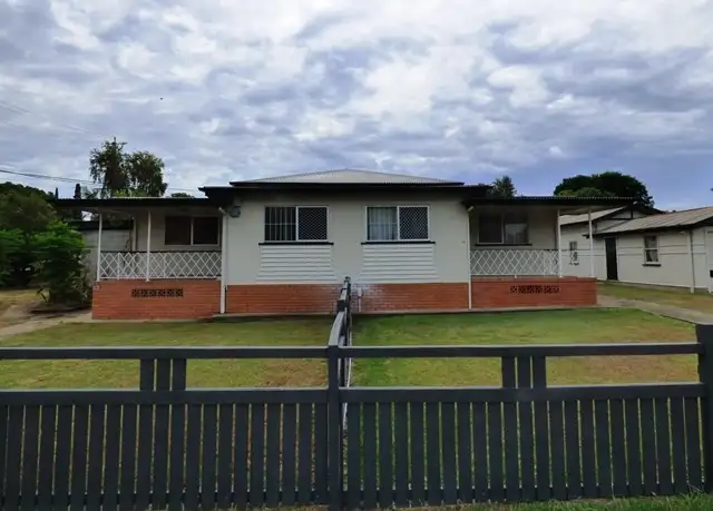 88-90 Blackstone Road, Silkstone QLD 4304
