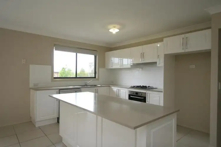 Fifth view of Homely house listing, 2 Passage Close, Gillieston Heights NSW 2321