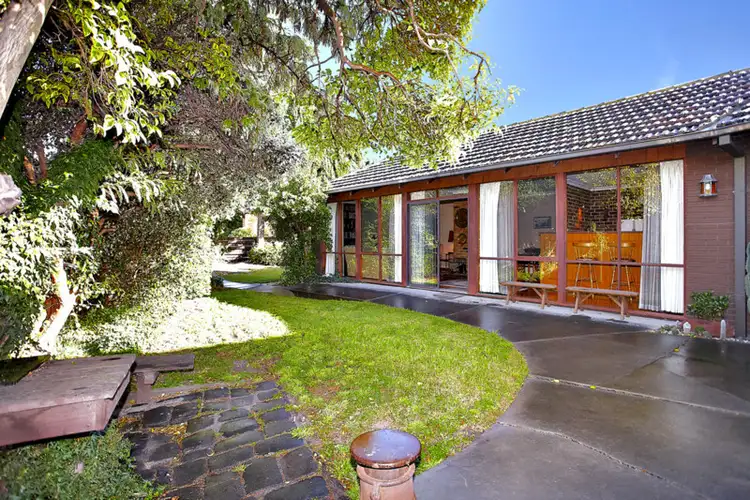 14 Mcarthurs Road, Altona North VIC 3025