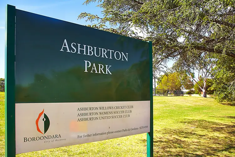 Fourth view of Homely house listing, 1 Hudson Court, Ashburton VIC 3147