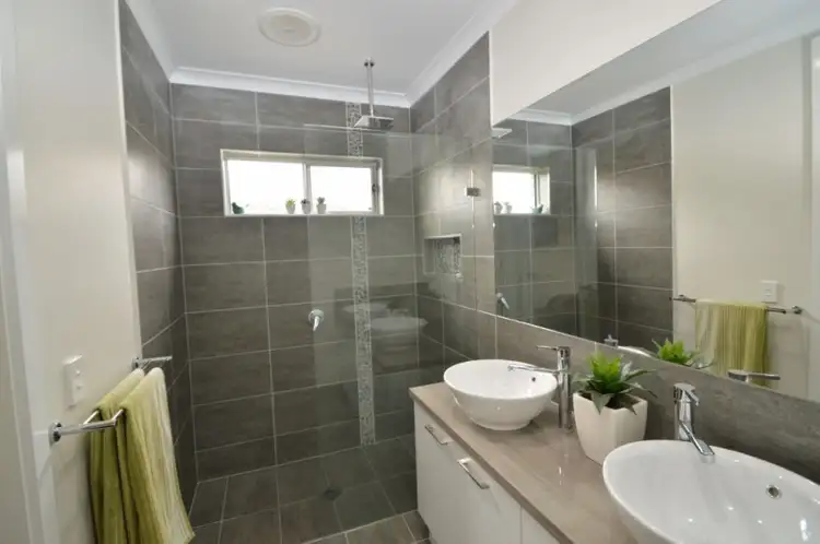 Seventh view of Homely house listing, 15 Nambrok Crescent, Wangaratta VIC 3677