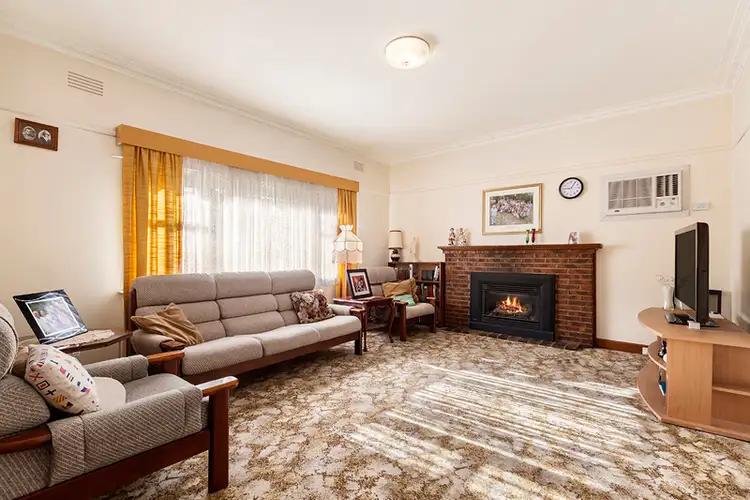 Third view of Homely house listing, 8 Fairlie Avenue, Macleod VIC 3085