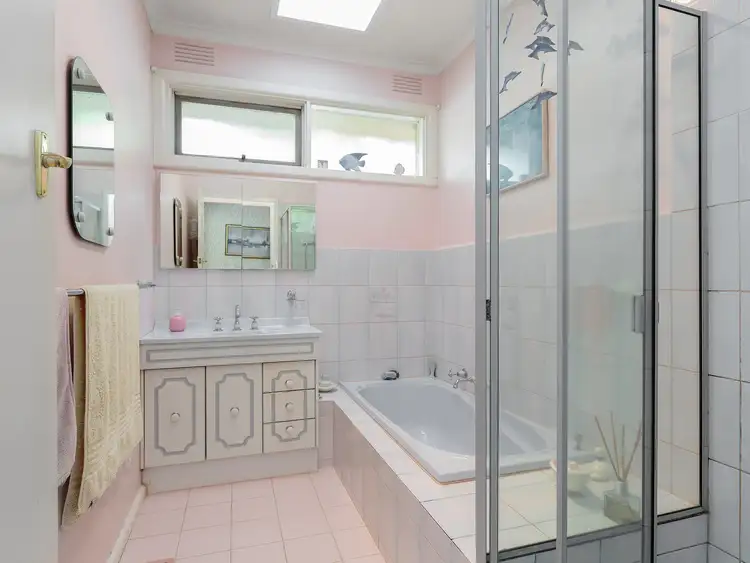 Fifth view of Homely house listing, 11 Pamela Street, Mount Waverley VIC 3149