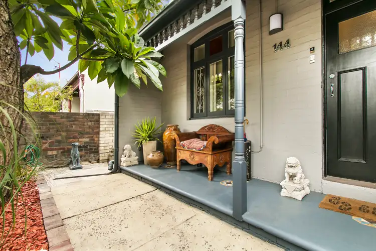 144 Unwins Bridge Road, St Peters NSW 2044