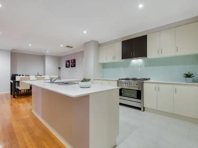 10 Winona Circuit, Tarneit VIC 3029