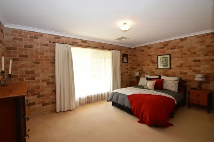 Sixth view of Homely house listing, 2 Tathra Place, Wangaratta VIC 3677