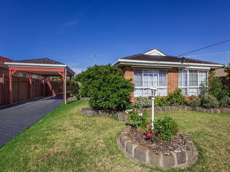 93 Kurung Drive, Kings Park VIC 3021