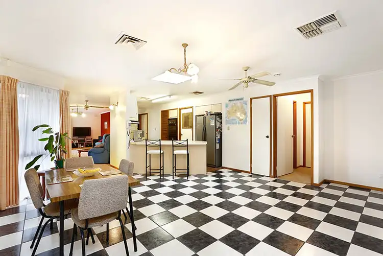 Seventh view of Homely house listing, 31 Richmond Avenue, Carrum Downs VIC 3201