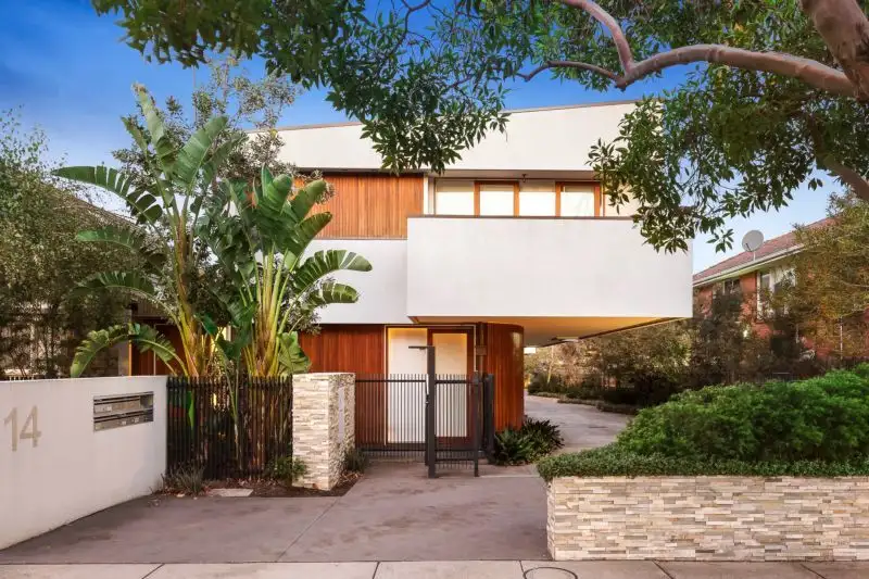 Main view of Homely apartment listing, 4/14 St Huberts Road, Carnegie VIC 3163