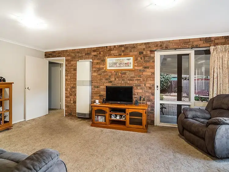 Seventh view of Homely house listing, 9 Broken Court, Werribee VIC 3030