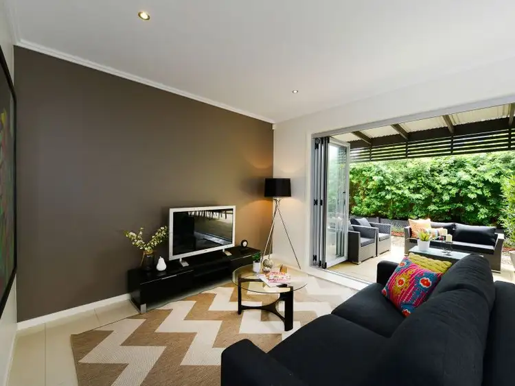 Third view of Homely townhouse listing, 365 Hawthorne Road, Hawthorne QLD 4171