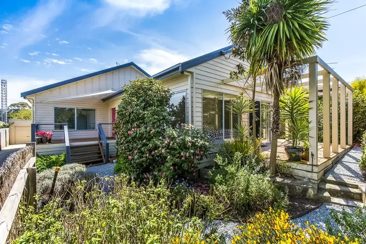 26 Montague Street, Highton VIC 3216