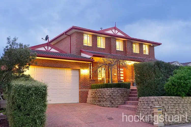4 Cunneen Crescent, Berwick VIC 3806