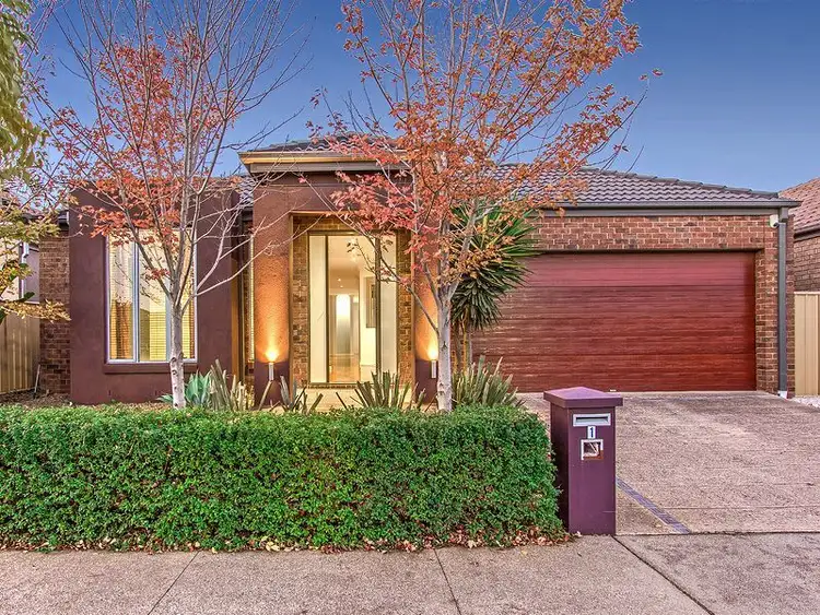 1 Jells Place, Caroline Springs VIC 3023