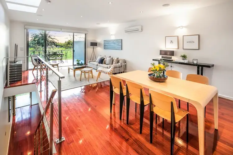 54a Leinster Grove, Thornbury VIC 3071