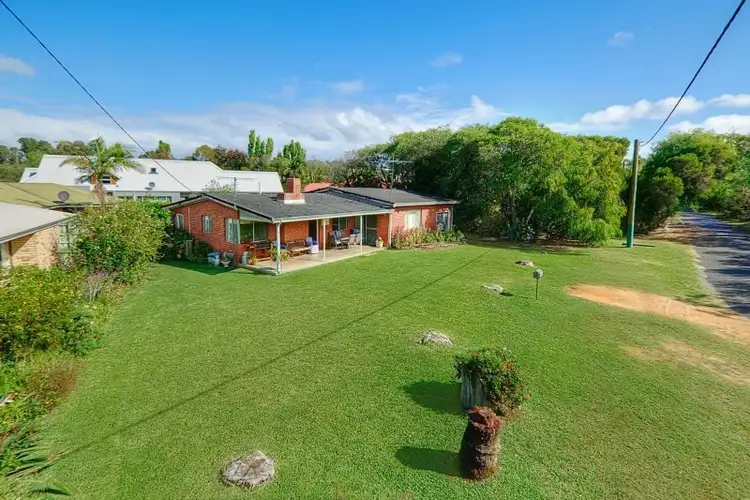12 Sayers Street, Dunsborough WA 6281