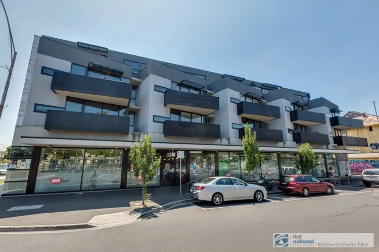 Main view of Homely apartment listing, 18/4 Mason Street, Newport VIC 3015