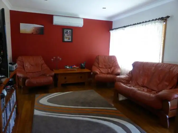 Second view of Homely house listing, 58 Evelyn Crescent, Thornton NSW 2322
