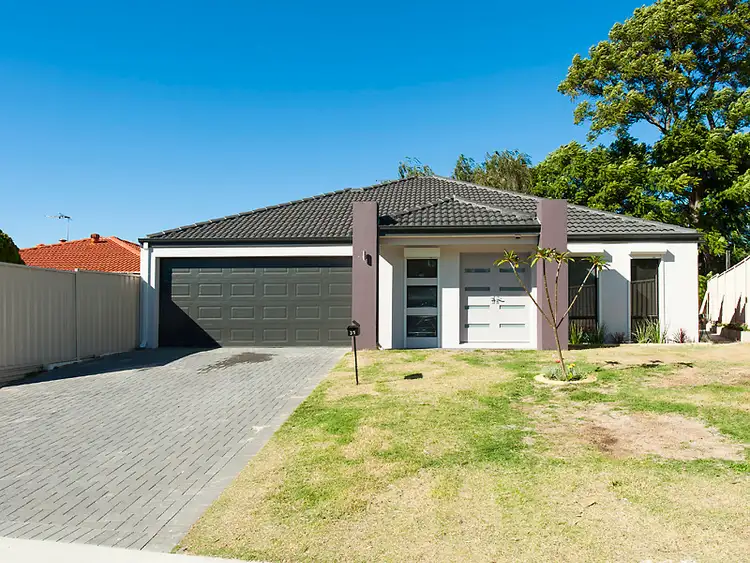 31 Regina Road, Kelmscott WA 6111