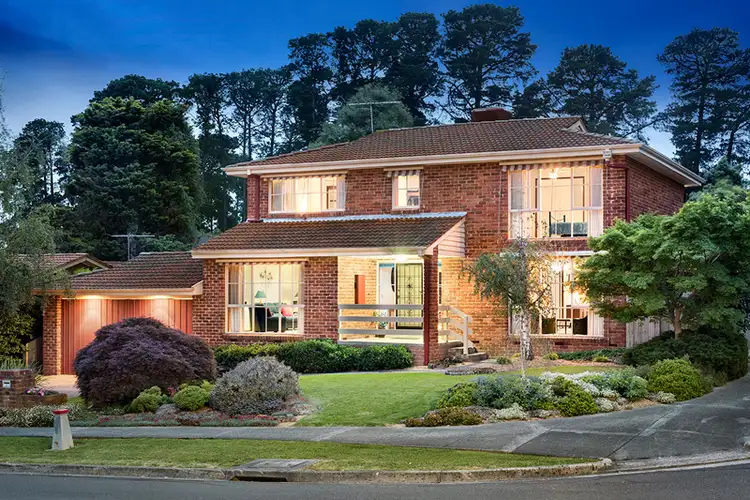 22 Hamilton Drive, Ringwood North VIC 3134