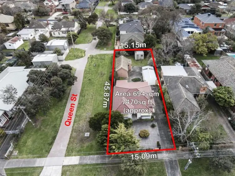 29 Sixth Street, Parkdale VIC 3195