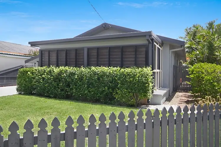 295 Adina Avenue, Bilinga QLD 4225