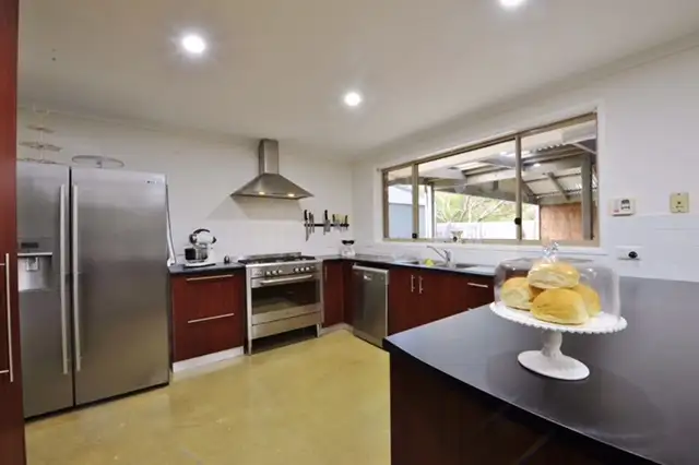 Fifth view of Homely house listing, 3 Maple Crescent, Hoppers Crossing VIC 3029