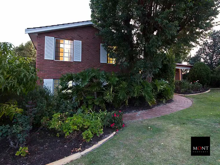 1 Hellam Grove, Booragoon WA 6154