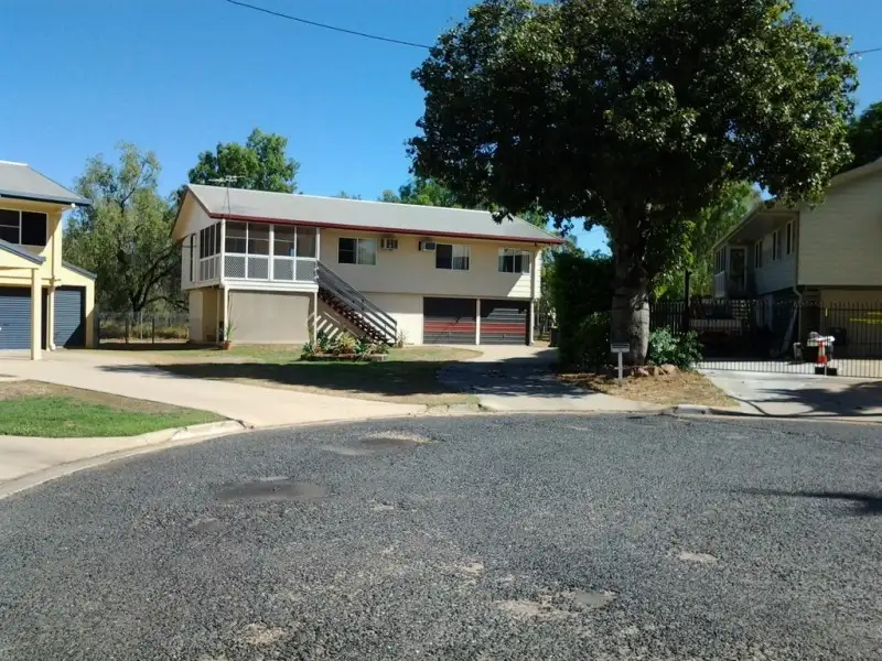 Main view of Homely house listing, 4 Lindeman Place, Emerald QLD 4720