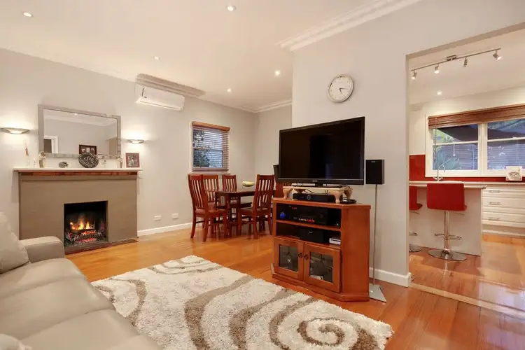 Fifth view of Homely unit listing, 1/38 Great Ryrie Street, Ringwood VIC 3134