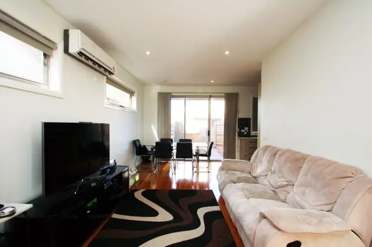 Fifth view of Homely townhouse listing, 1/45 Clovelly Avenue, Glenroy VIC 3046