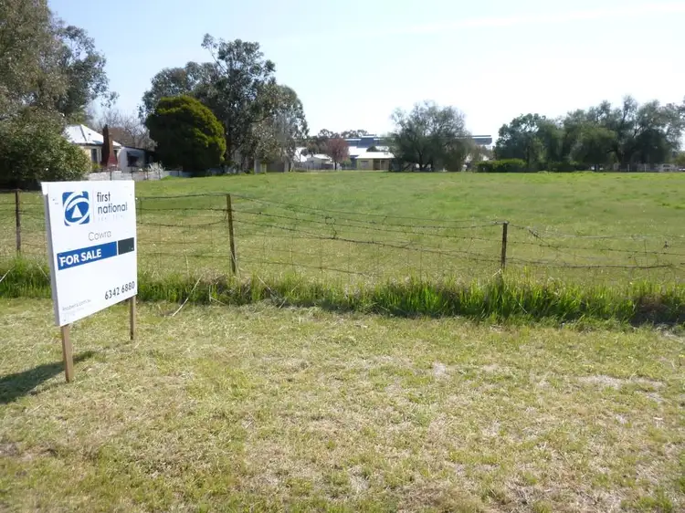37 Ripon Street, Koorawatha NSW 2807