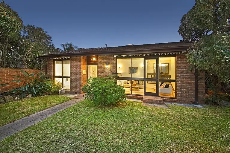Main view of Homely unit listing, 1/198 Bay Road, Sandringham VIC 3191