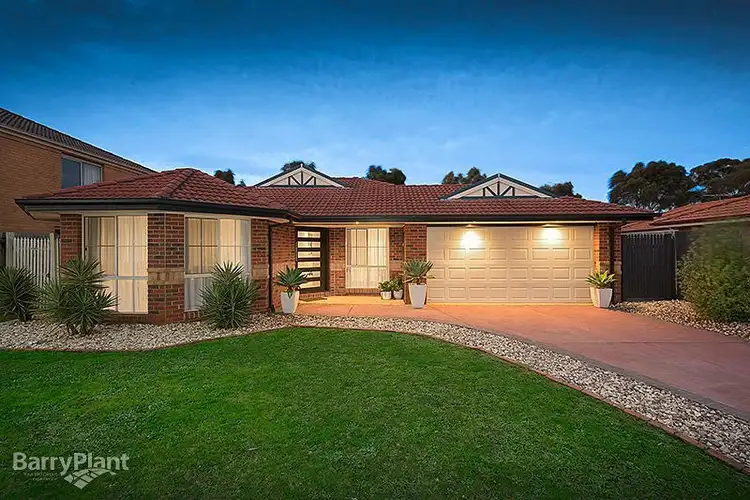 11 Duffy Court, Berwick VIC 3806