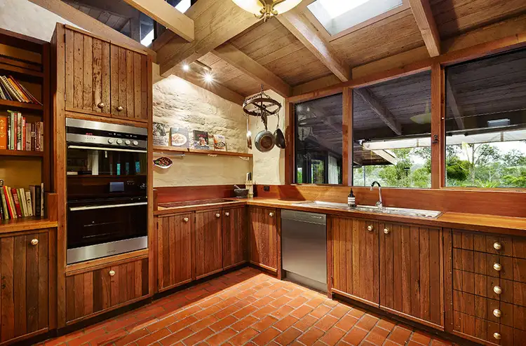 Fifth view of Homely house listing, 4 Joslyn Drive, Research VIC 3095