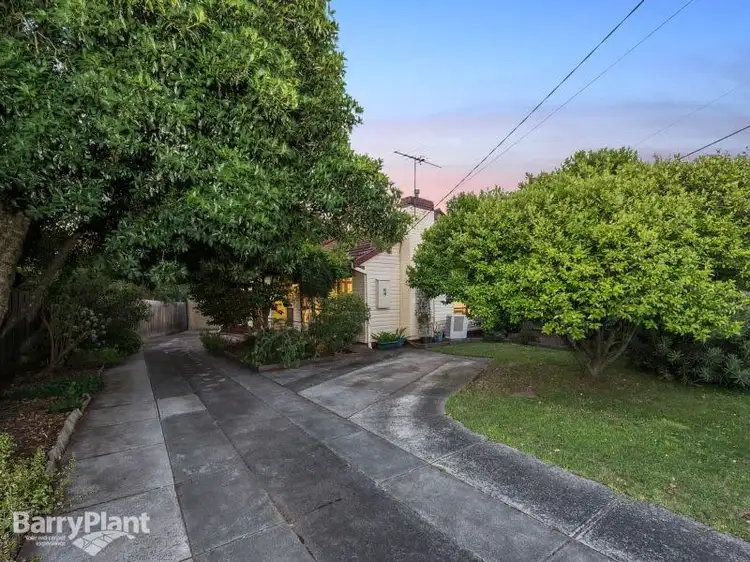 13 Peck Street, Bayswater VIC 3153