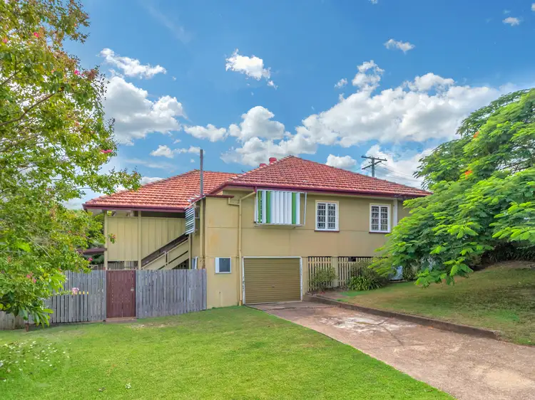 16 Macedon Street, Wavell Heights QLD 4012