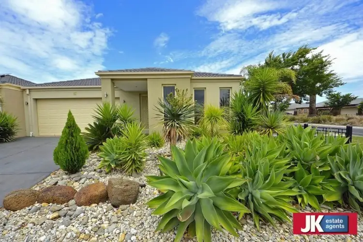 17 Millendon Boulevard, Tarneit VIC 3029