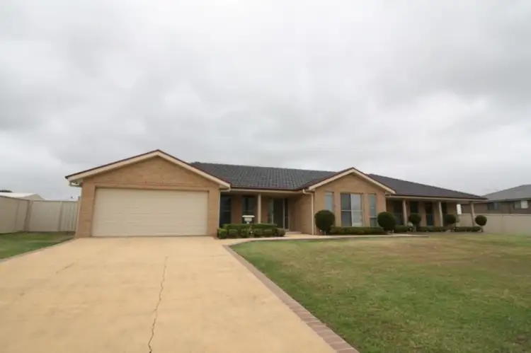 Main view of Homely house listing, 92 Forbes Crescent, Cliftleigh NSW 2321