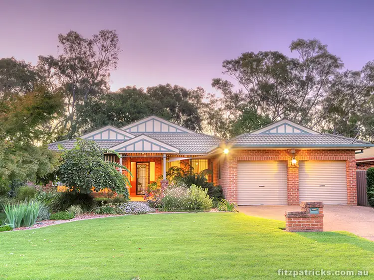 10 Bocquet Street, Lake Albert NSW 2650