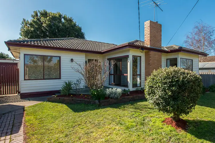 2 James Street, Belmont VIC 3216