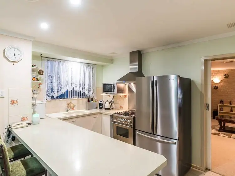 Fifth view of Homely house listing, 11 Manxton Way, Lynwood WA 6147