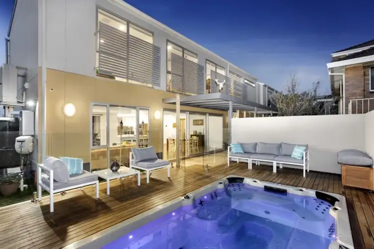 Main view of Homely townhouse listing, 2/307 Nepean Highway, Edithvale VIC 3196