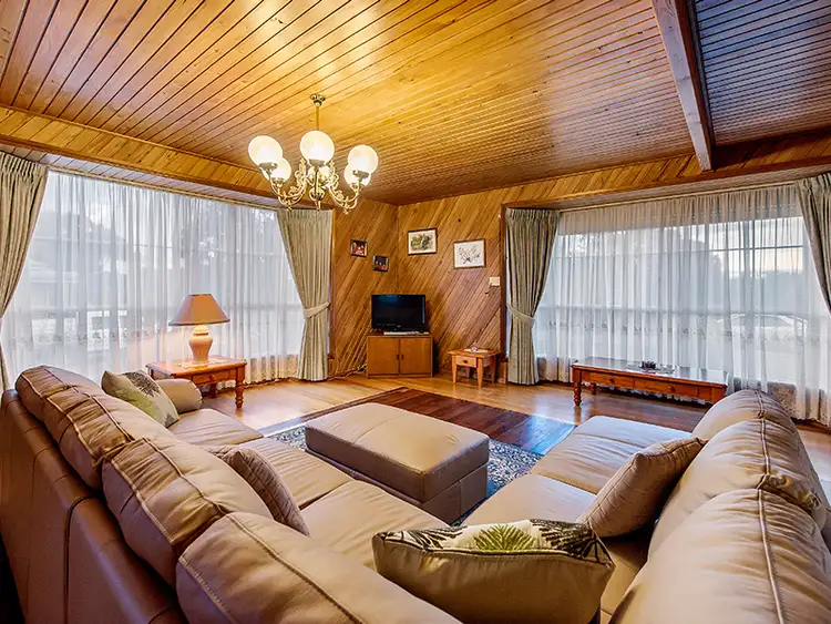 Second view of Homely house listing, 18 Templeton Court, Werribee VIC 3030
