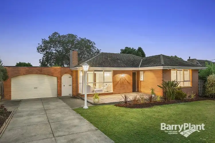 16 Leafield Street, Watsonia VIC 3087