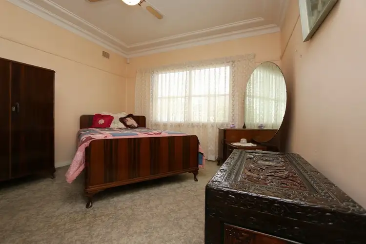 Seventh view of Homely house listing, 18 Fourth Ave, Rutherford NSW 2320